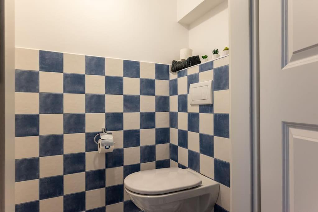 Cozy 1Br Duplex Near Center By Hm Leilighet Wien Eksteriør bilde
