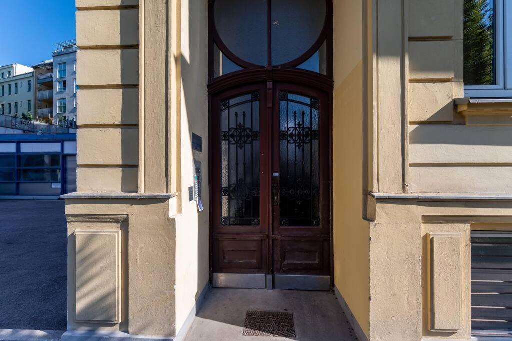 Cozy 1Br Duplex Near Center By Hm Leilighet Wien Eksteriør bilde