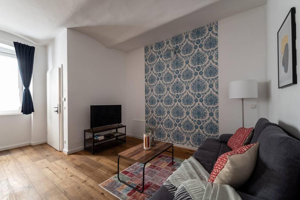 Cozy 1Br Duplex Near Center By Hm Leilighet Wien Eksteriør bilde